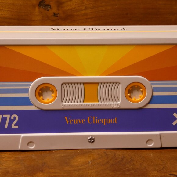 Veuve Clicquot limited edition cassette tape aluminum champagne bottle tin - Picture 2 of 5